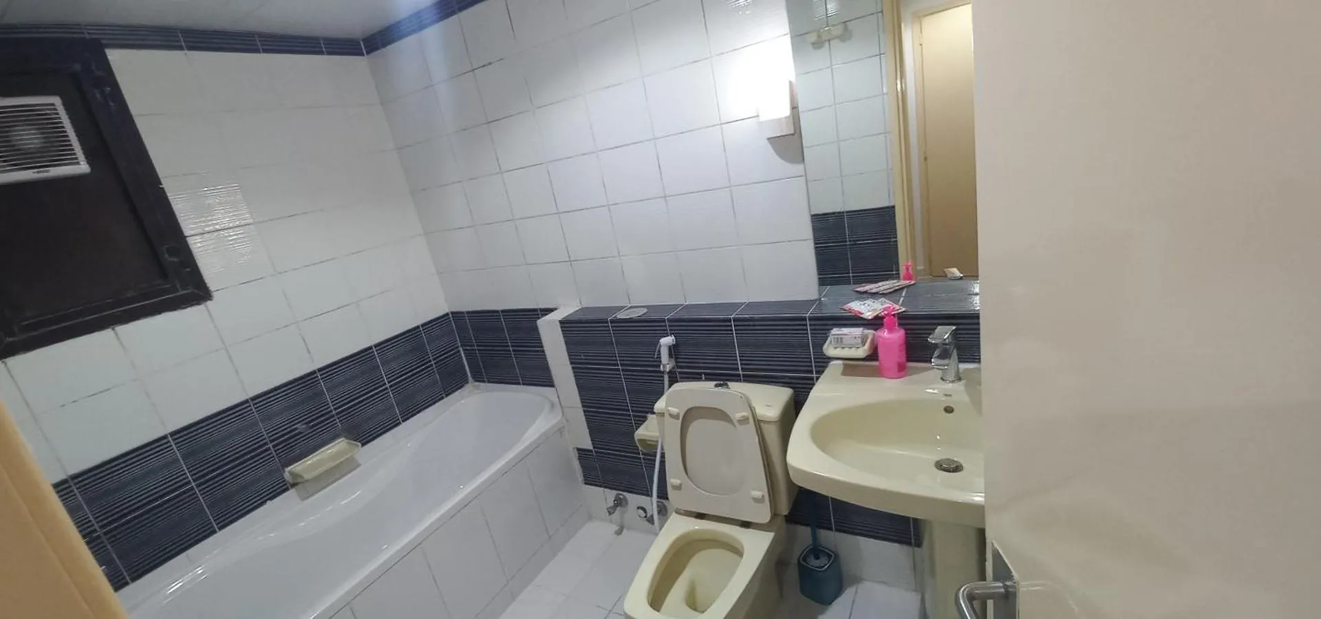 Accommodatie bij particulieren Quatro #My H0Me #4 Appartement Abu Dhabi